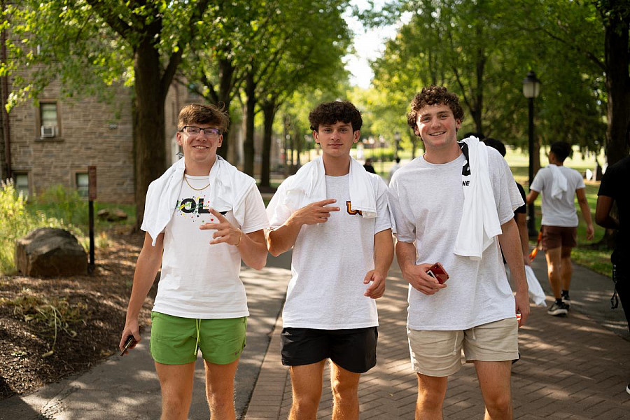 move in, day of service, welcome week orientation 2023 candid