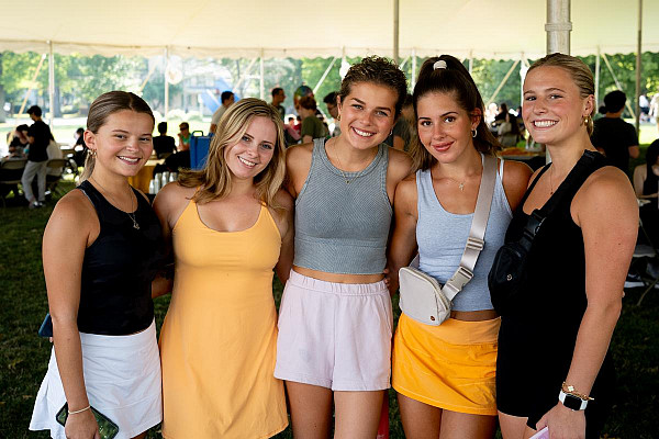 move in, day of service, welcome week orientation 2023 candid