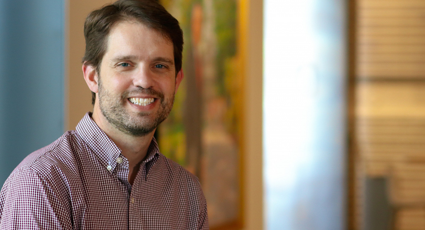Professor Scott Deacle