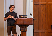 Max Kulla '25 presents his Summer Fellows research.
