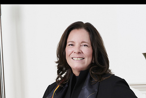 President-elect Robyn E. Hannigan