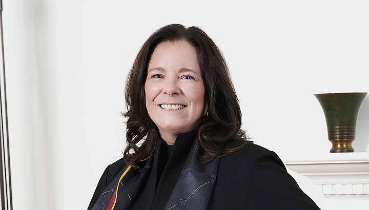 President-elect Robyn E. Hannigan