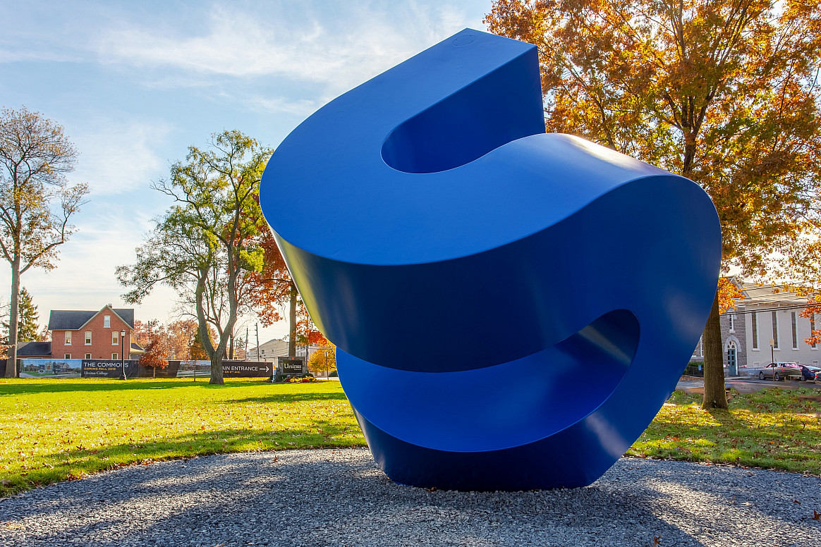 William Crovello, ?Cubed Curve, ?1972