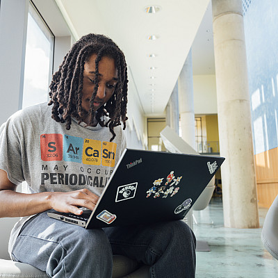 Tre Dunlap '25, a computer science major and theater minor from Brooklyn, N.Y., is analyzing the portrayal of computer scientists in popu...