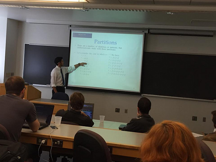 Students give Independent Learning Experience presentations