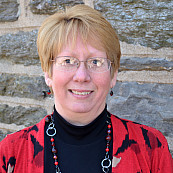 Rebecca Jaroff headshot