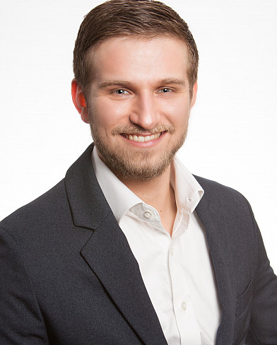 Dan DeHelian