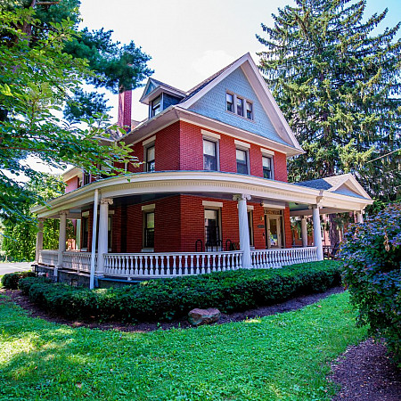 732 Main Street House