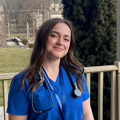 As part of Tilly Dumaine's Parlee Fellowship experiential learning project, she volunteered as an EMT at the Phoenixville Free Clinic. Th...